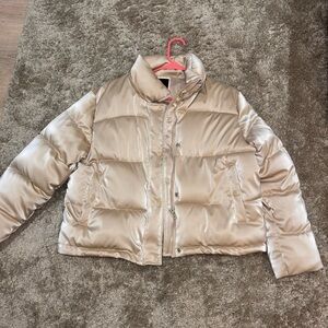 Forever 21 size small Women's Metallic Puffer Jacket very cute